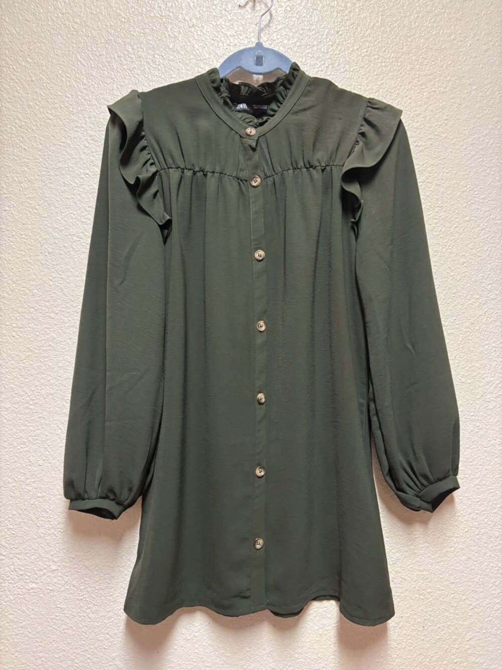 Zara Dark Gray Ruffle Trim Button Front Blouse Long Sleeve Size L